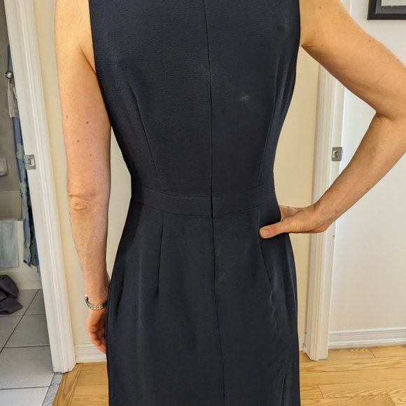 NEVER WORN Winhona Navy Blue Club Monaco Dress, size 0 - Picture 5 of 8